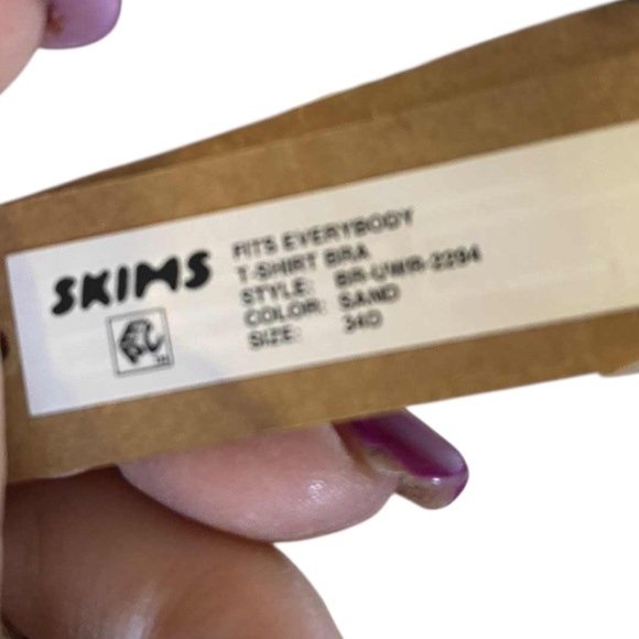 NWT SKIMS t shirt bra SAND Size 34D - Picture 4 of 5